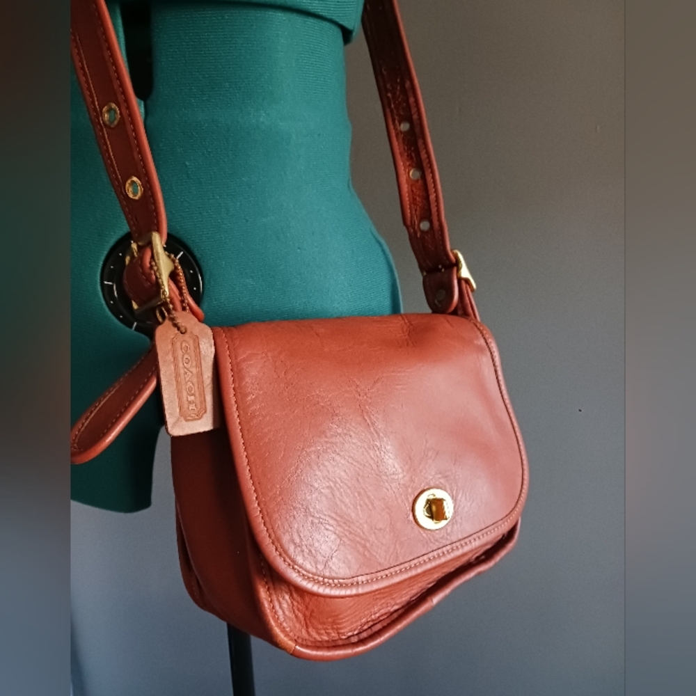 Vintage 90s COACH Legacy Flap Bag, Trial.bag. Cowhide Leather, Crossbody Bag